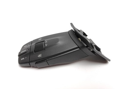 Важіль перемикач радіо seat оригінальний номер 5j0959849 фото №1