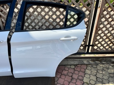 DE PUERTA IZQUIERDO PARTE TRASERA ALFA ROMEO STELVIO 21R PERFECTO  