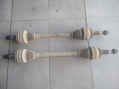 Приводной вал правая lexus is 200t 18r- фото №1