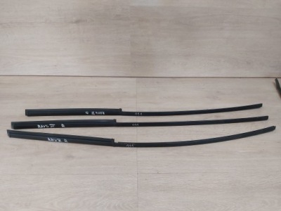 Toyota rav4 iii молдинг кровельная правая стекло крыша фото №1