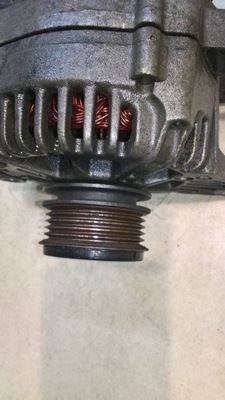 Генератор hyundai getz 1.5 crdi 37300-2a010 фото №1