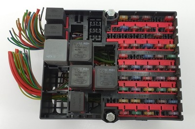 Коробка предохранителей ford fiesta mk6 фото №1