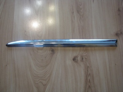 Молдинг хром правый задняя toyota corolla e21 18- kombi фото №1