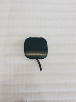 Renault laguna i lift заглушка фаркоп бампера перед фото №1