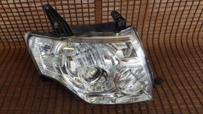 MITSUBISHI PAJERO XENÓN FARO DERECHA  