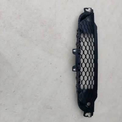 Iveco оригинальный номер 5801529764 решётка решётка радиатора бампера фото №1