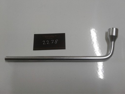 Ключ do kół w 203 nr 1205810246 фото №1