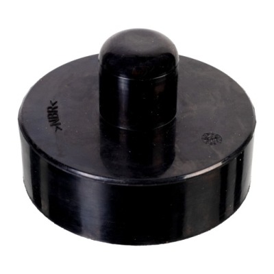 Место крепления рычаг переключения передач фото №1