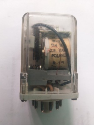 PRZEKAŻNIK R-15, 24V, 10A, 1PDT z PODSTAWKĄ.