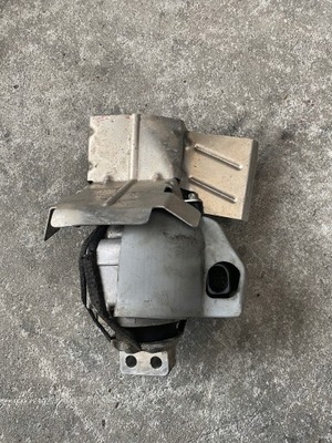 Mercedes gt amg подушка a1902401900 фото №1