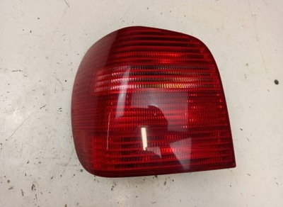 Лампа ліва задня volkswagen polo фото №1