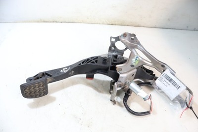 Педаль сцепления toyota yaris iii lift 1.5 фото №1