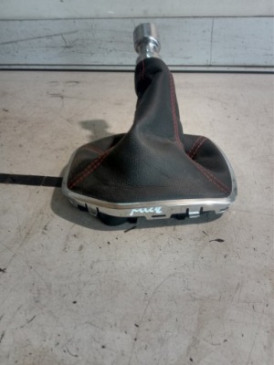 Ford fiesta mk8 st line чехол переключения передач фото №1