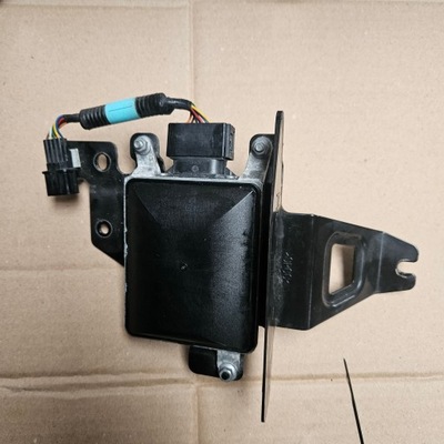 Kia sorento iii lift радар датчик асистент поперечина руху 95821-c5500 правий фото №1