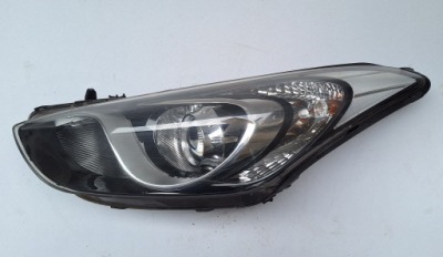 Hyundai i30 ii лампа левая передняя перед 92101-a6000 фото №1