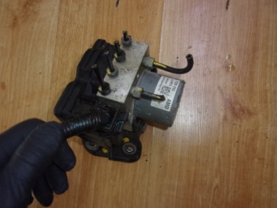 Chevrolet aveo t300 насос abs 1.2 16v фото №1