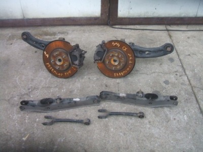 Fiat freemont 4x4 поворотний кулак важіль підвіска задня фото №1