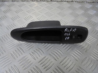Панель скло правий перед alfa romeo 156 фото №1