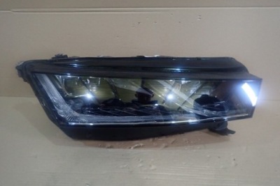 Лампа правая правый full led skoda octavia iv 4 5e4 фото №1