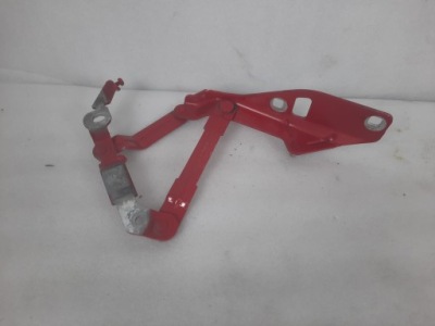 Петля капот передньої перед лівий audi tt tts фото №1