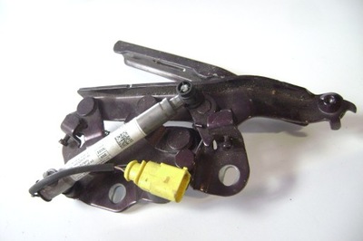 Audi a3 8v - петля капот правый фото №1