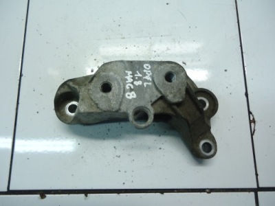 Opel astra h 1.8 z18xe кронштейн коробки 13109198 фото №1