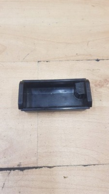 Вкладиш попільнички vw bora golf iv фото №1