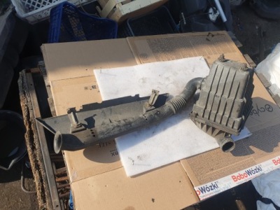 Корпус фільтра повітря труба впуску fiat multipla 1 i фото №1