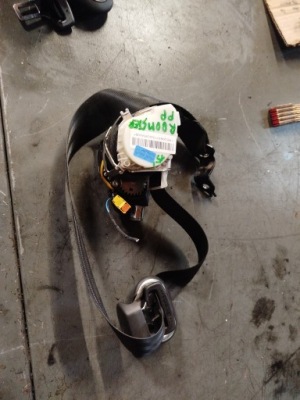 Pas безопасности правый перед skoda roomster 5j0857702d фото №1