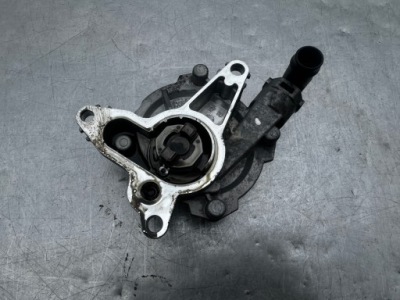 Насос вакуум 2.0dci рестайлінг  vivaro b trafic iii talento 146500021r фото №1