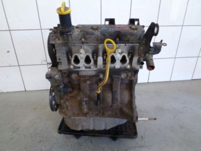 Clio 2 03 рестайлинг  1.2 16v двигатель d7fg726 147 tys фото №1