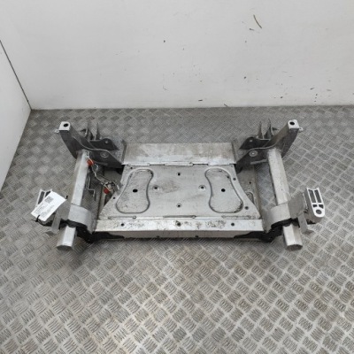 Audi e-tron gt 2022 рама вспомогательная передняя фото №1