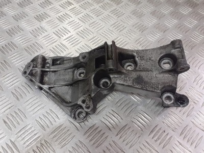 Кронштейн генератора nissan almera n16 1.5 dci фото №1