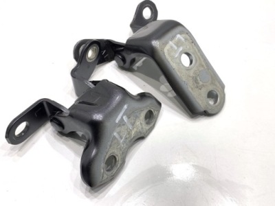 Петли дверь задняя левое lexus lbx фото №1