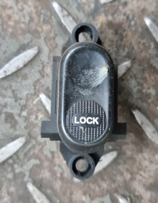 Переключатель стекло левый перед pt cruiser фото №1