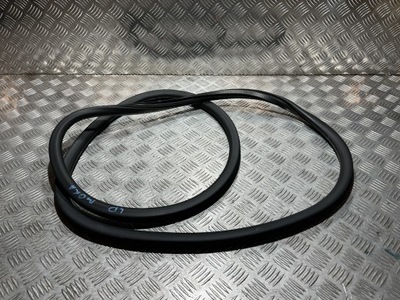 Прокладка кузовна перед ліва opel mokka b ii 20- фото №1