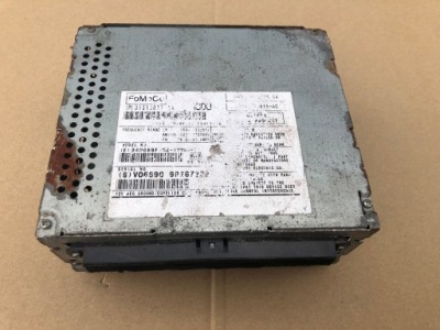 Радіо зчитувач cd volvo v70 xc70 s80 31310071 фото №1