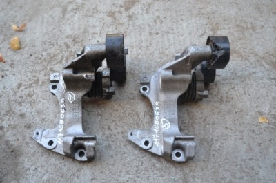 Renault nissan 1.2 b кронштейн генератора 117108063r фото №1