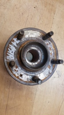 Ступиця підшипник колеса opel astra j lift фото №1