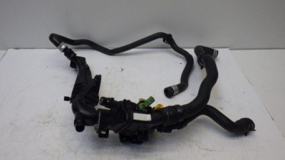 Корпус термостата wąż труба citroen c3 aircross 1.2 9812131480 фото №1