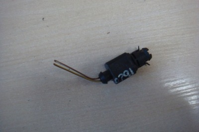 Vw polo iv 9n датчик температуры наружной фото №1