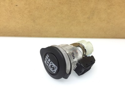 Maserati ghibli 3.0 v6 sq4 роз'єм прикурювача фото №1