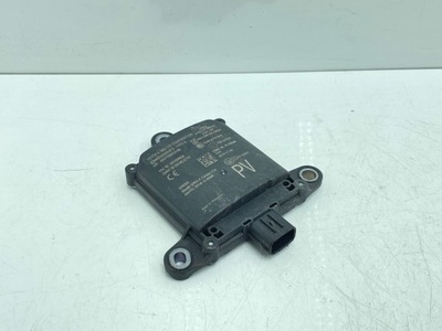 Toyota prius prime 2016 модуль мертвого pola фото №1