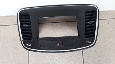 Chrysler 200 ii 2015- рамка решітка обдув радіо фото №1