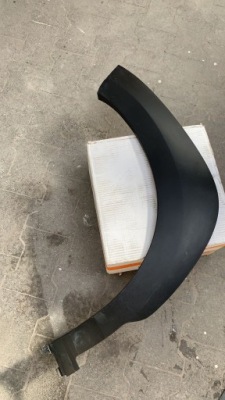 Hyundai kona 2018- накладка na крыло перед левая фото №1