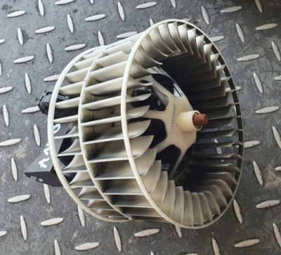 Повітродувка вентилятор mercedes a140 1.4 фото №1