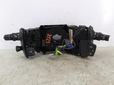 ПЕРЕКЛЮЧАТЕЛЬ КОМБИНИРОВАНЫЙ ПОДРУЛЕВОЙ RENAULT SCENIC II 2003-2009R 8200127728 VALEO