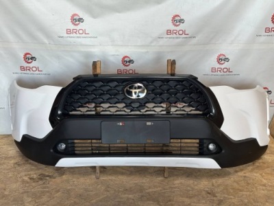 Бампер передний toyota corolla cross 22- фото №1