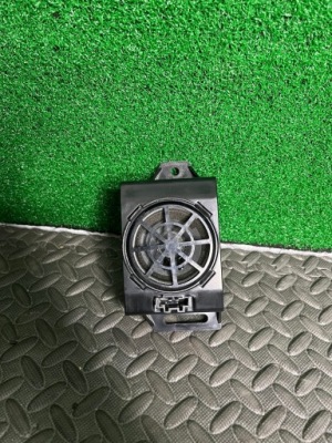 Porsche cayenne 92a 2011 динамік / звуковий сигнал датчика паркування pdc фото №1