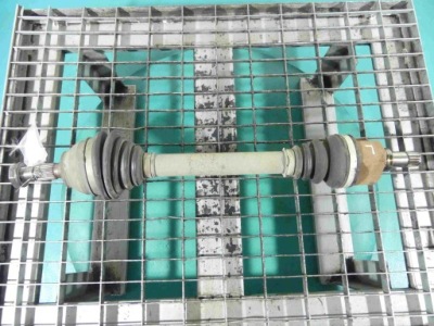 Привідний вал ліва peugeot 308 i t7 1.6 hdi механічна коробка передач 6b фото №1